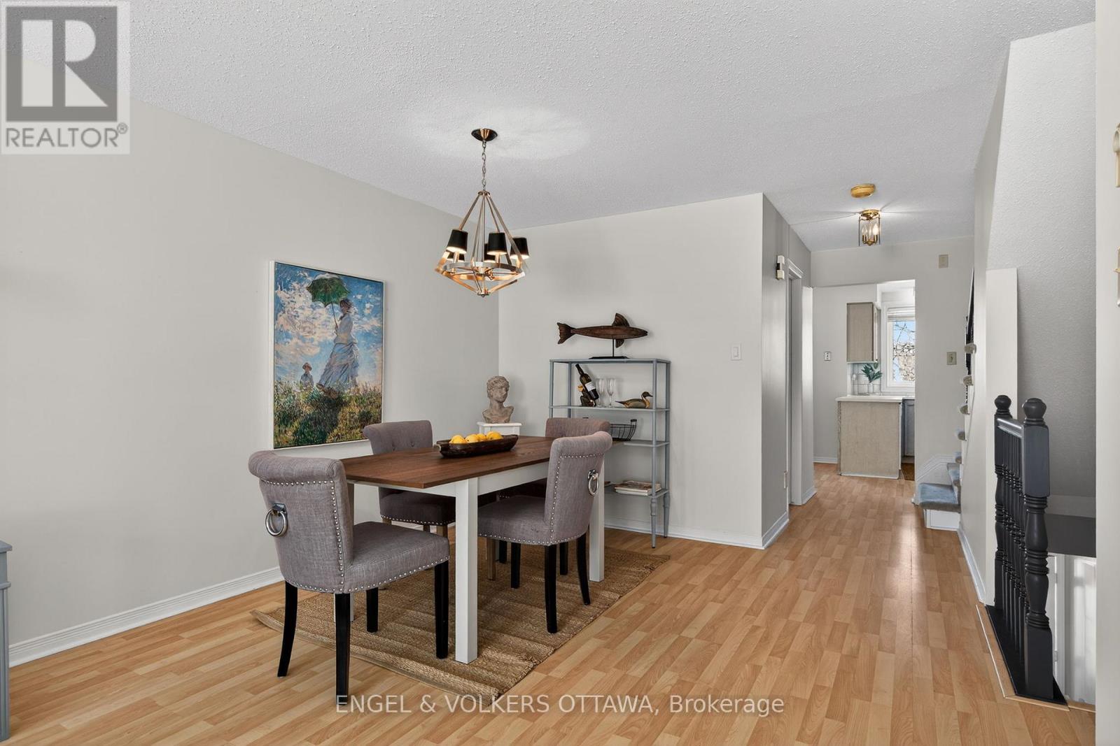 211 Briston Private