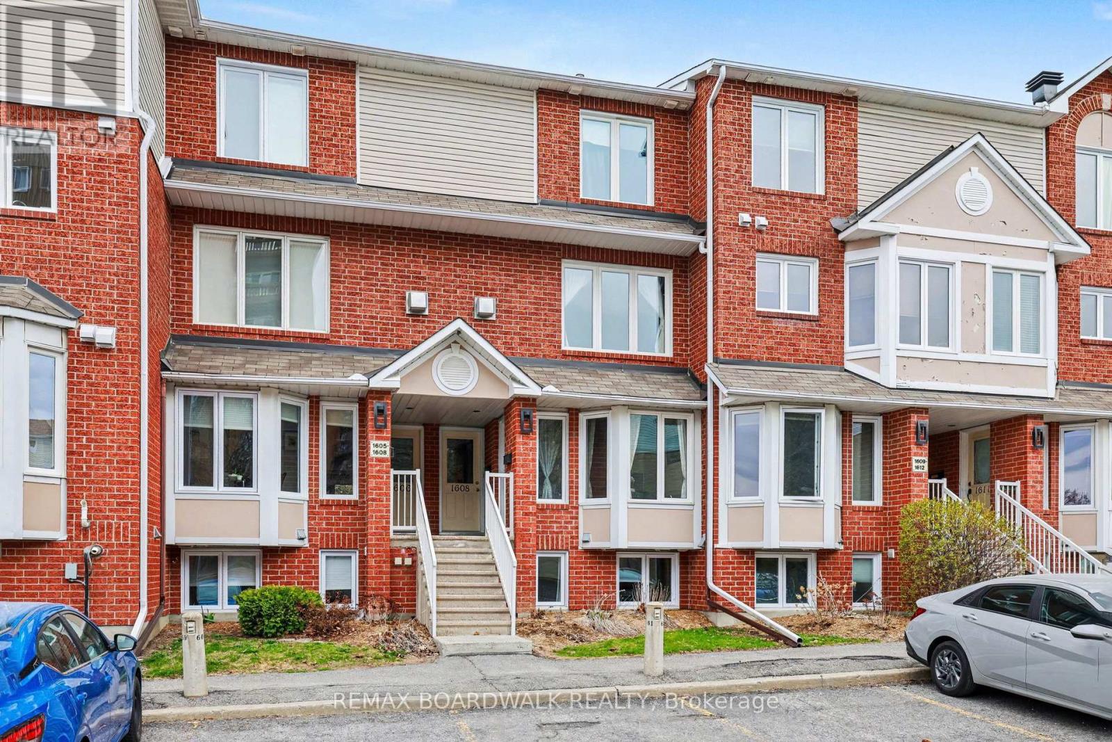 1607 Locksley Lane