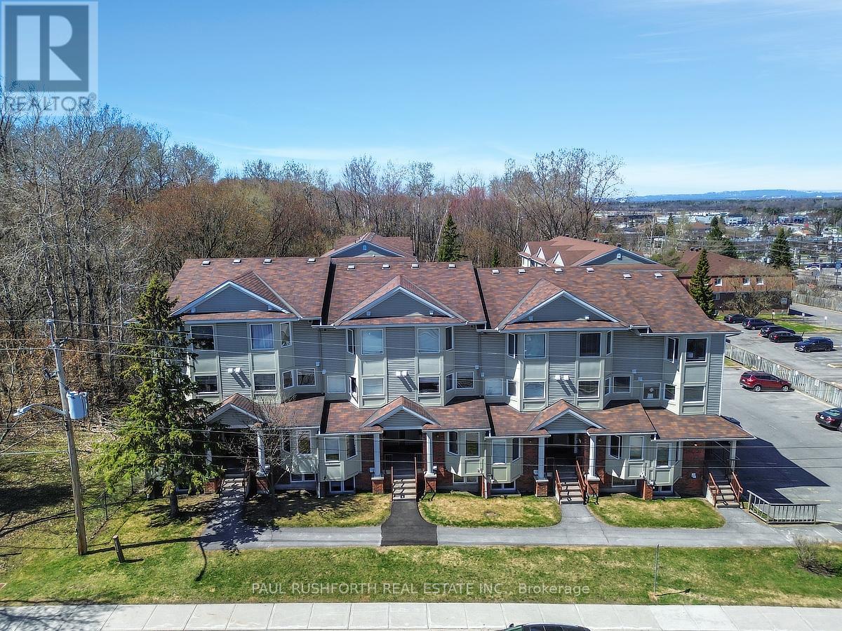 11 - 1400 Wildberry Court