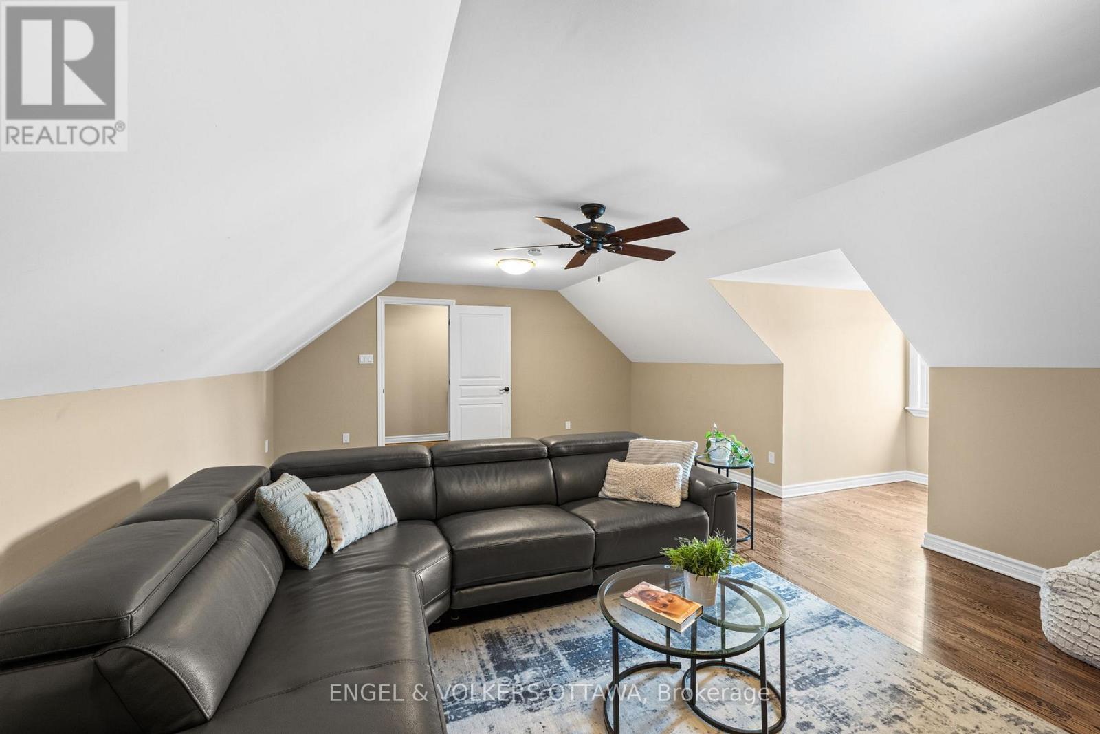 5579 Lombardy Drive