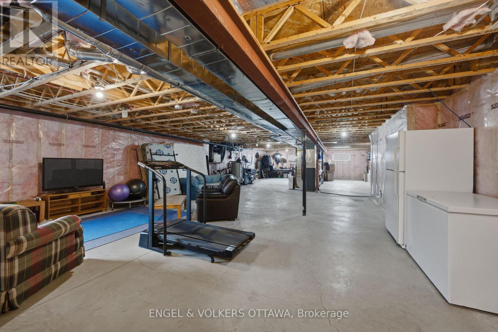 5579 Lombardy Drive