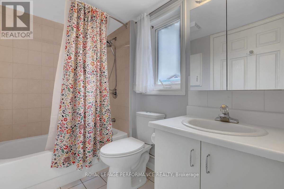401d - 1 Columbus Avenue
