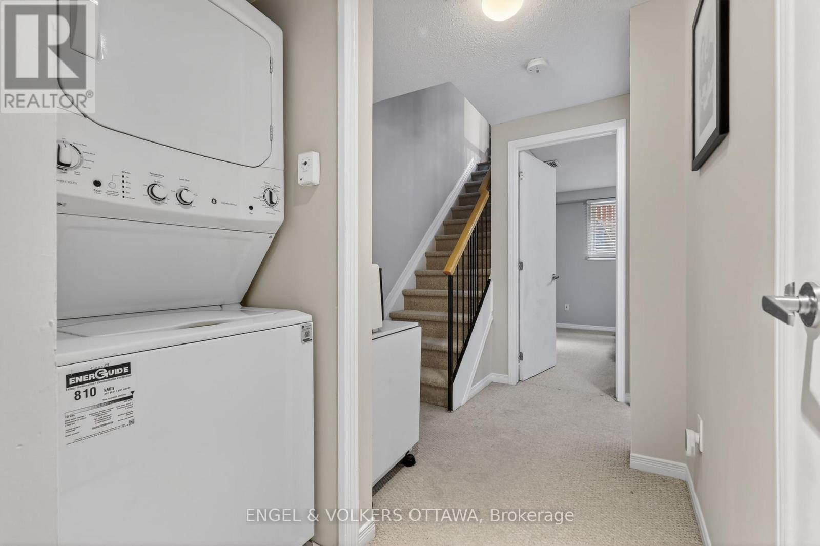 272 King Edward Avenue