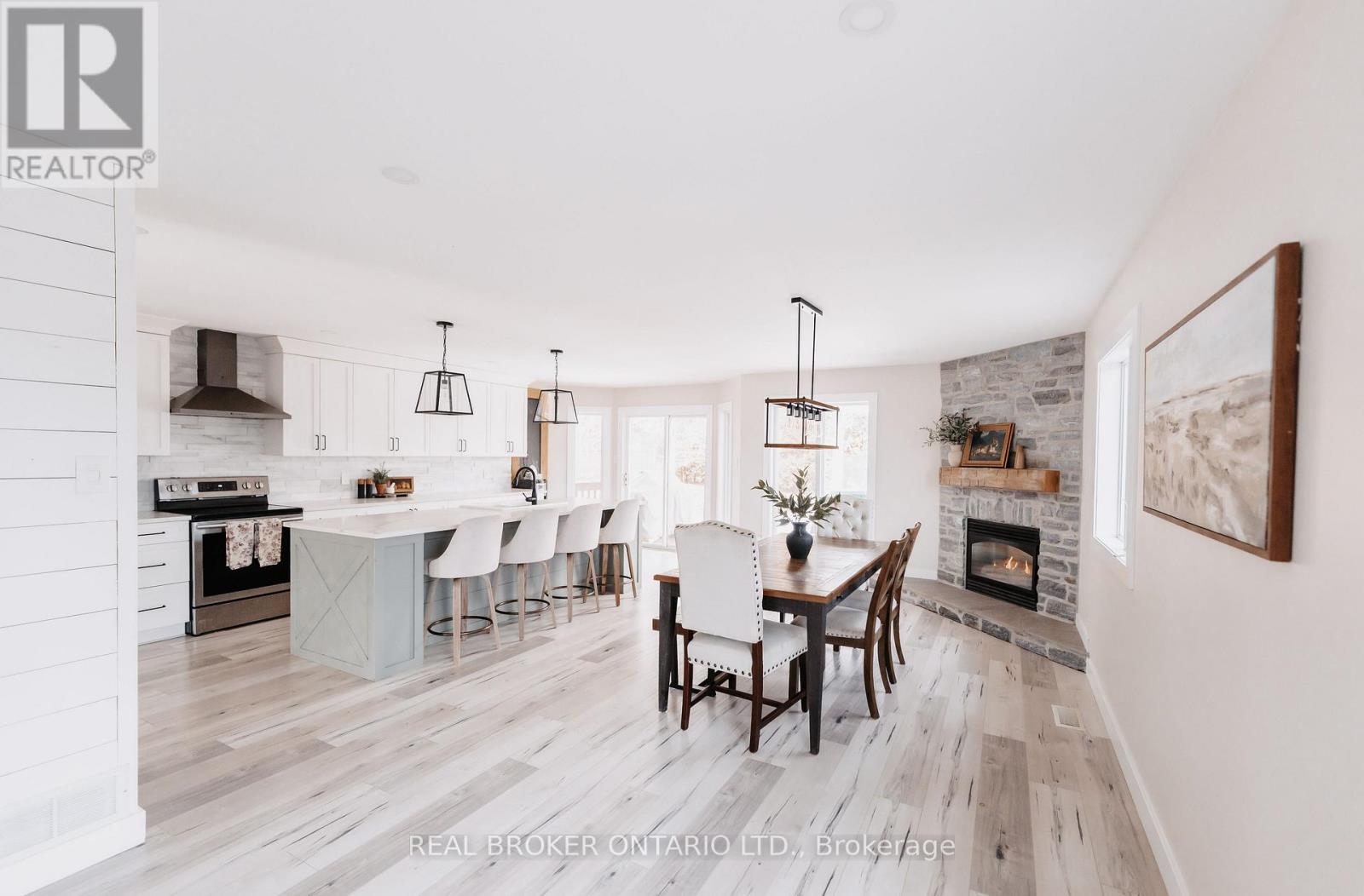 1391 Sutherland Drive