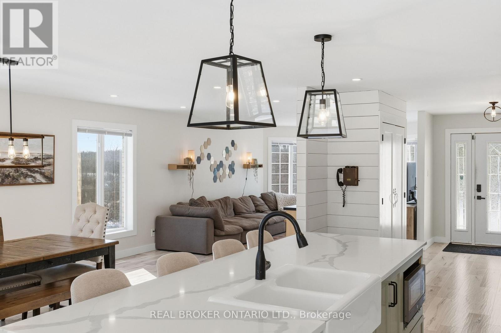1391 Sutherland Drive