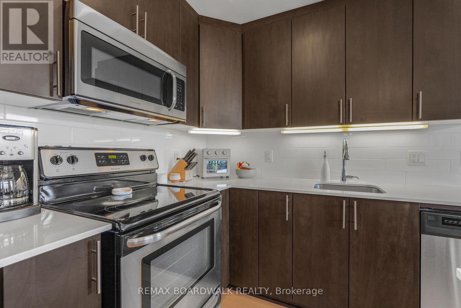 203 - 705 Beauparc Private