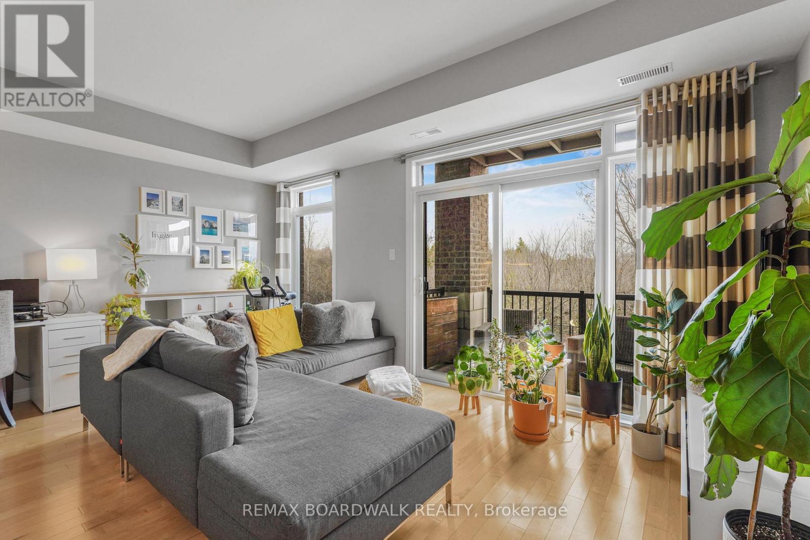 203 - 705 Beauparc Private