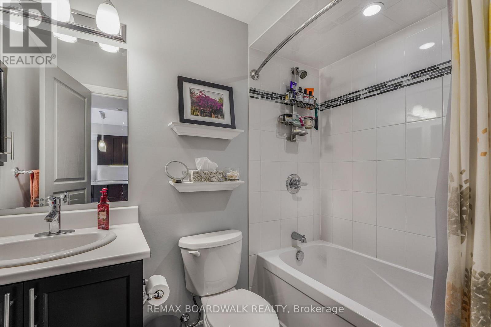 203 - 705 Beauparc Private