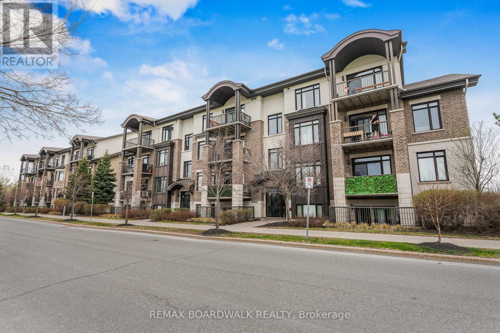203 - 705 Beauparc Private