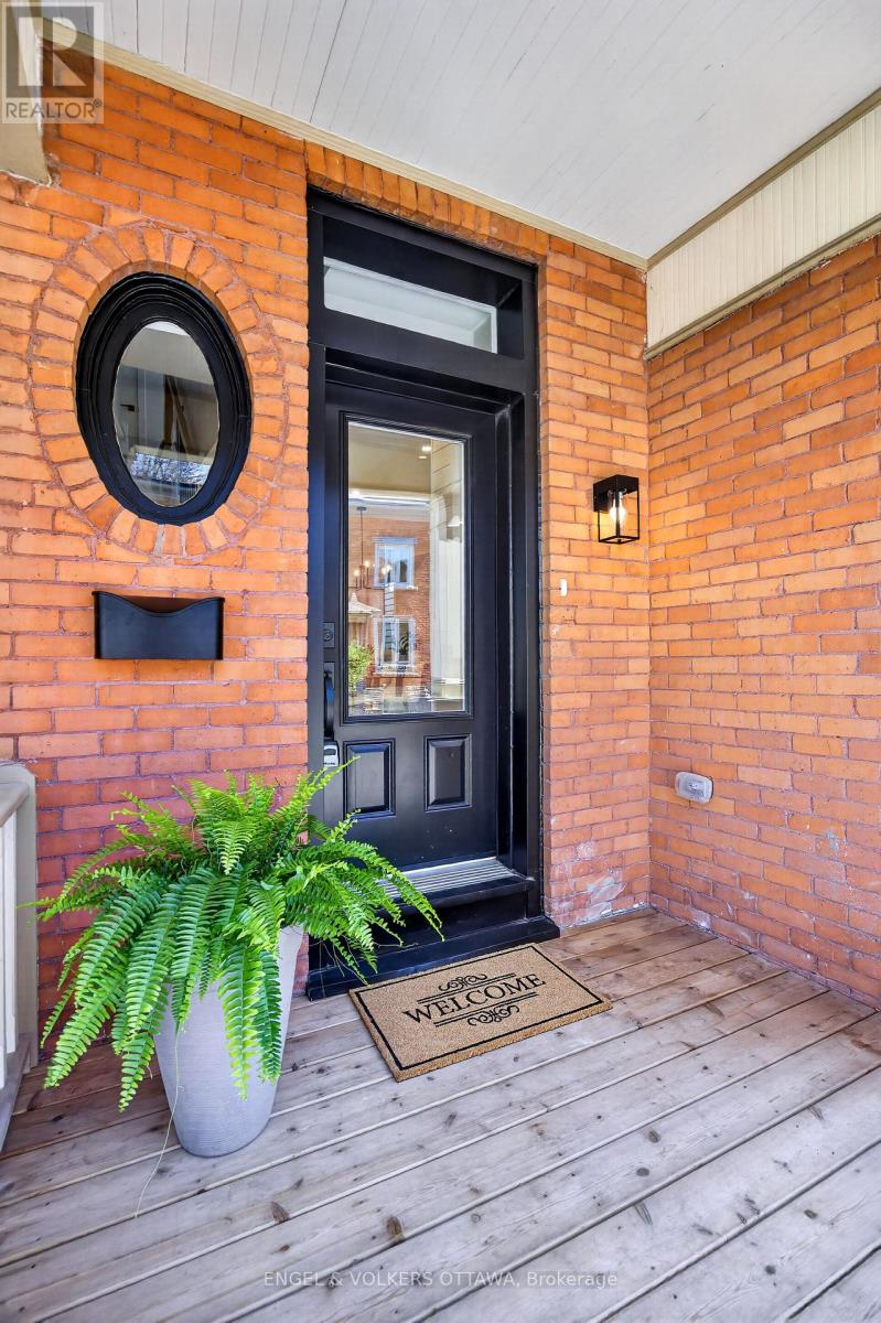 19 Rupert Street
