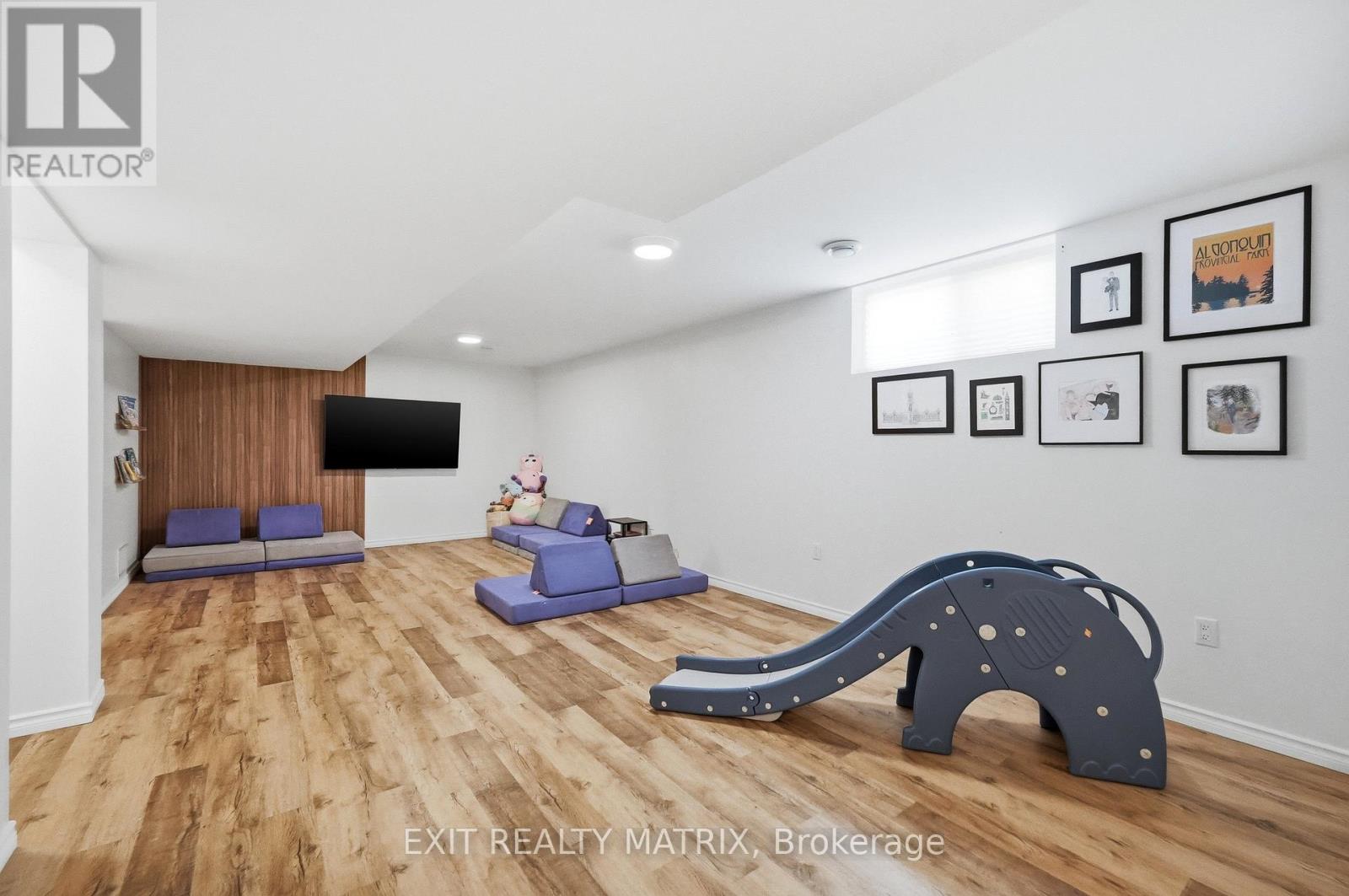 129 Abbey Crescent