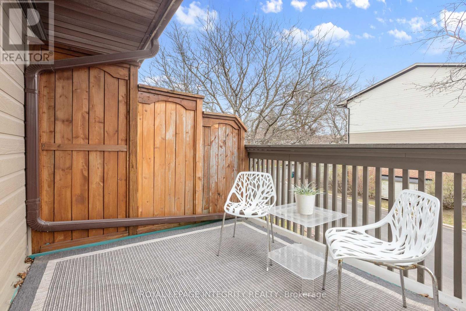 33 - 3205 Uplands Drive