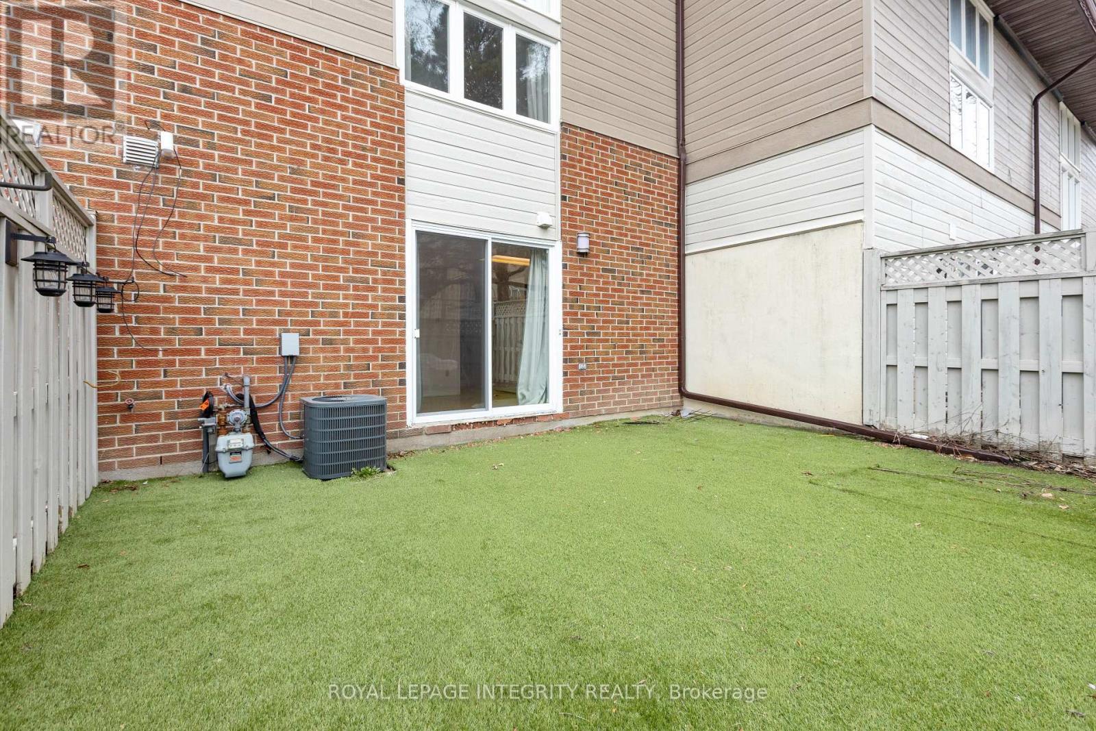 33 - 3205 Uplands Drive