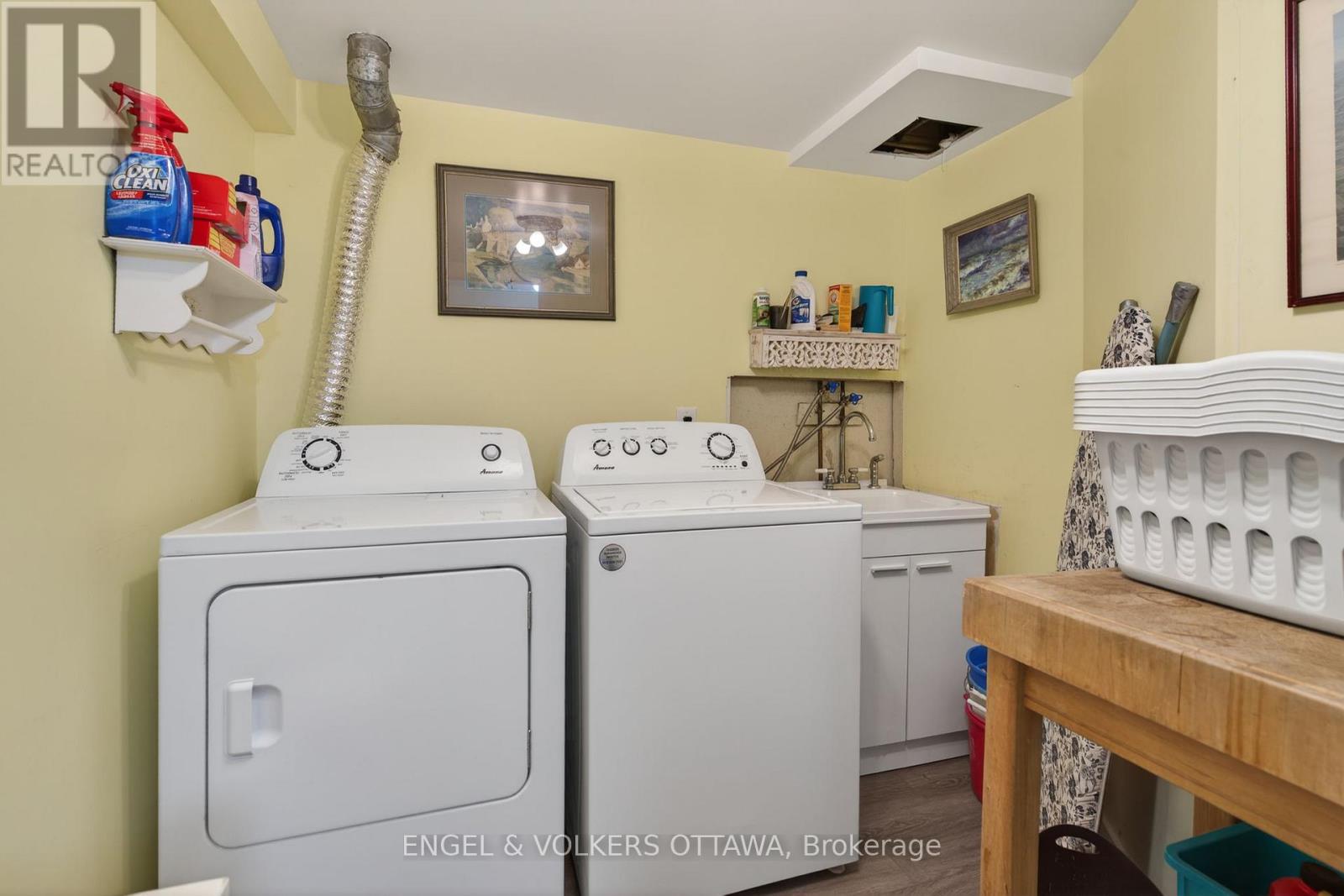 77 - 3344 Uplands Drive