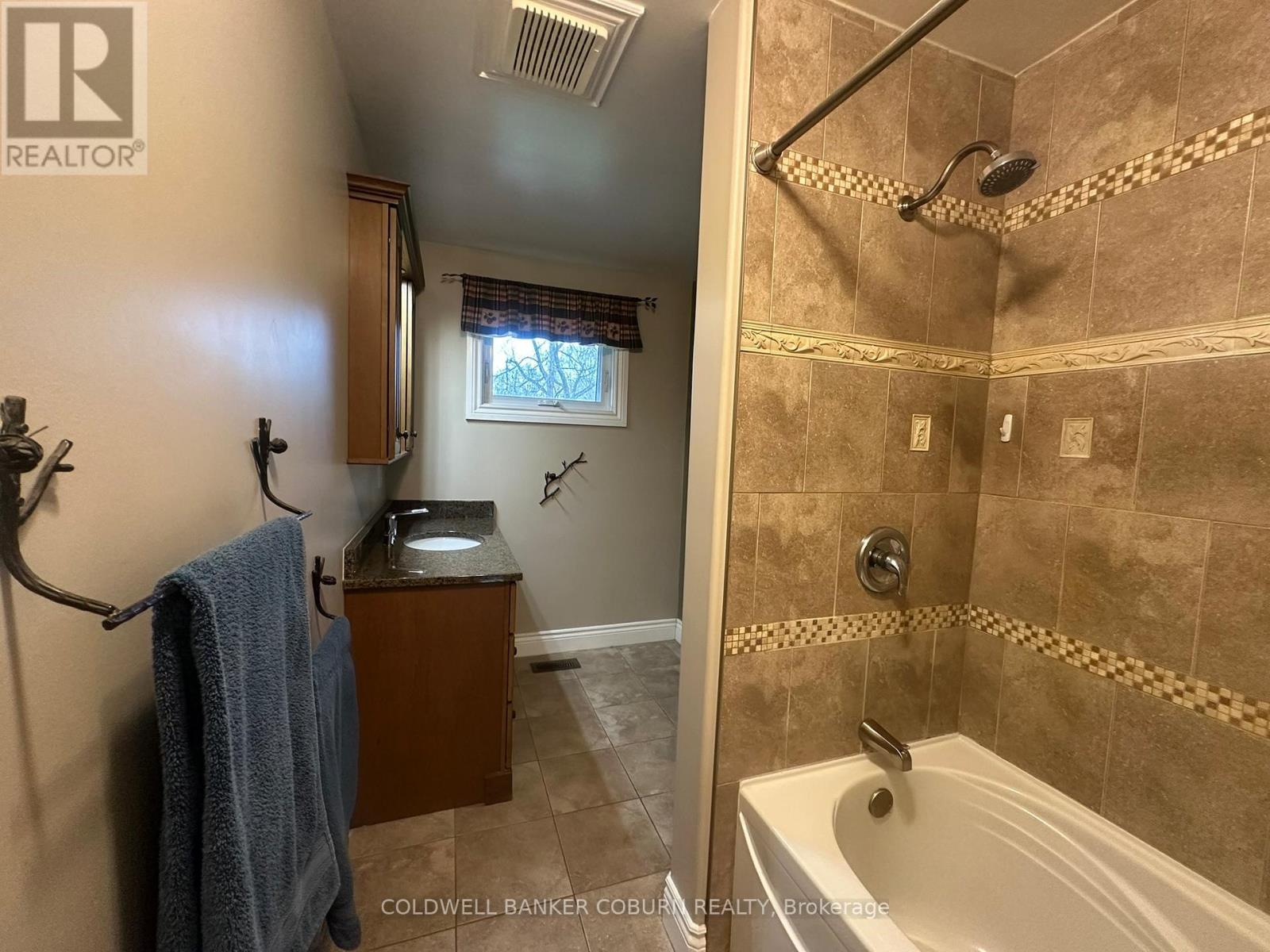 5429 County Road 16 Brinston Road