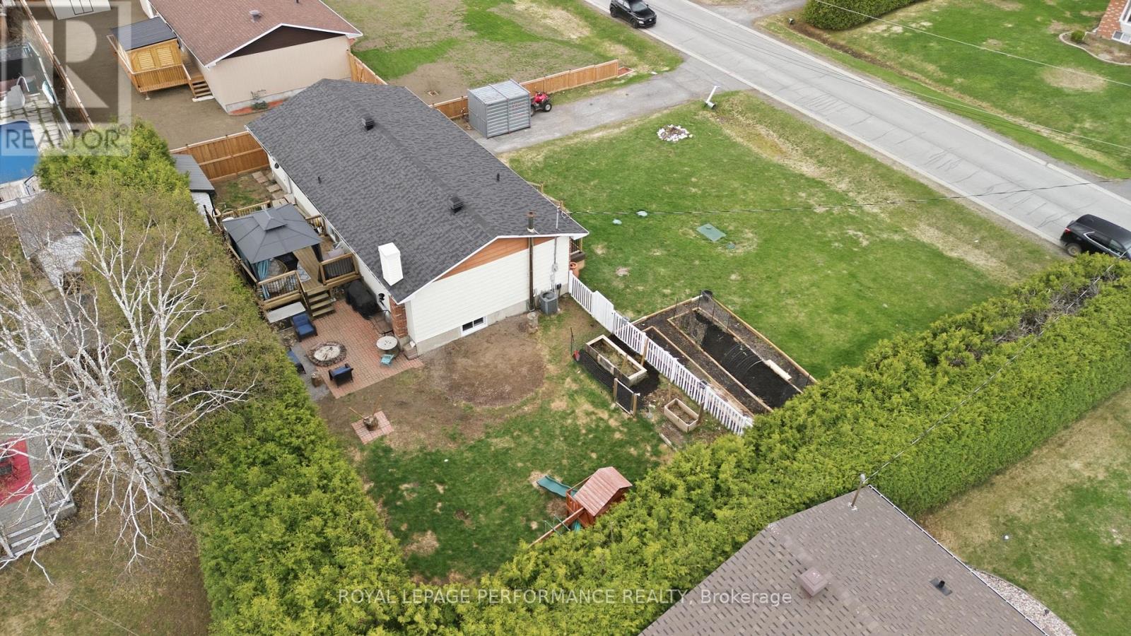 3071 Young Street