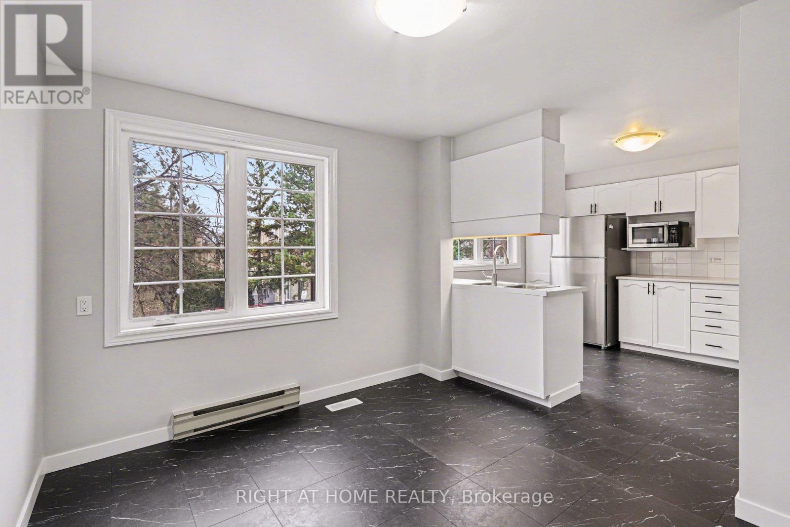 29 - 26 Wrenwood Crescent