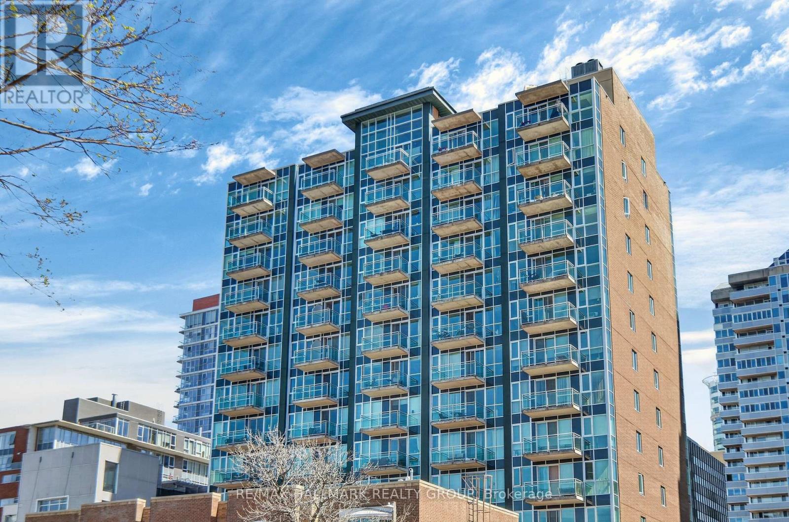 1401 - 134 York Street