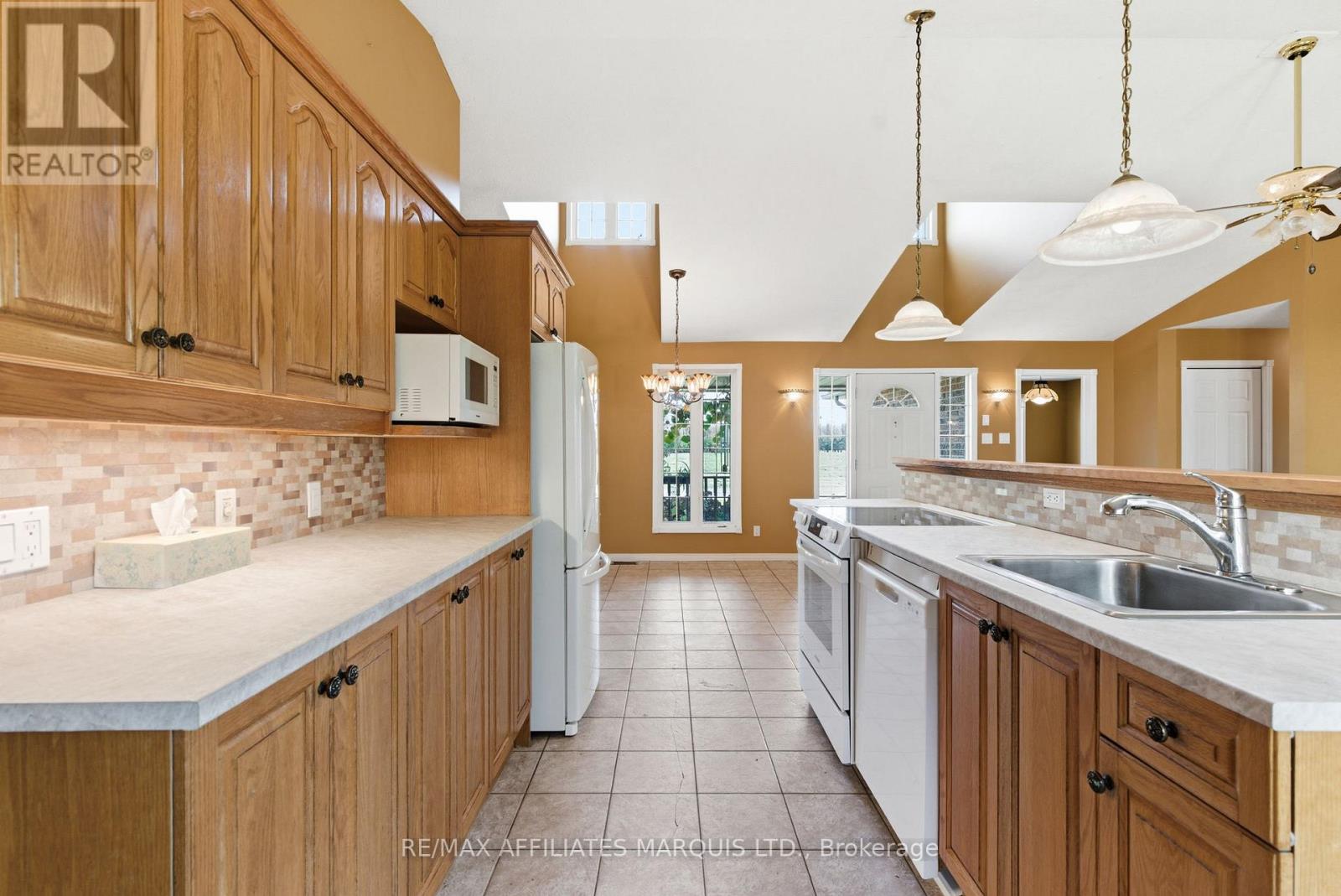3066 Goldfield Road