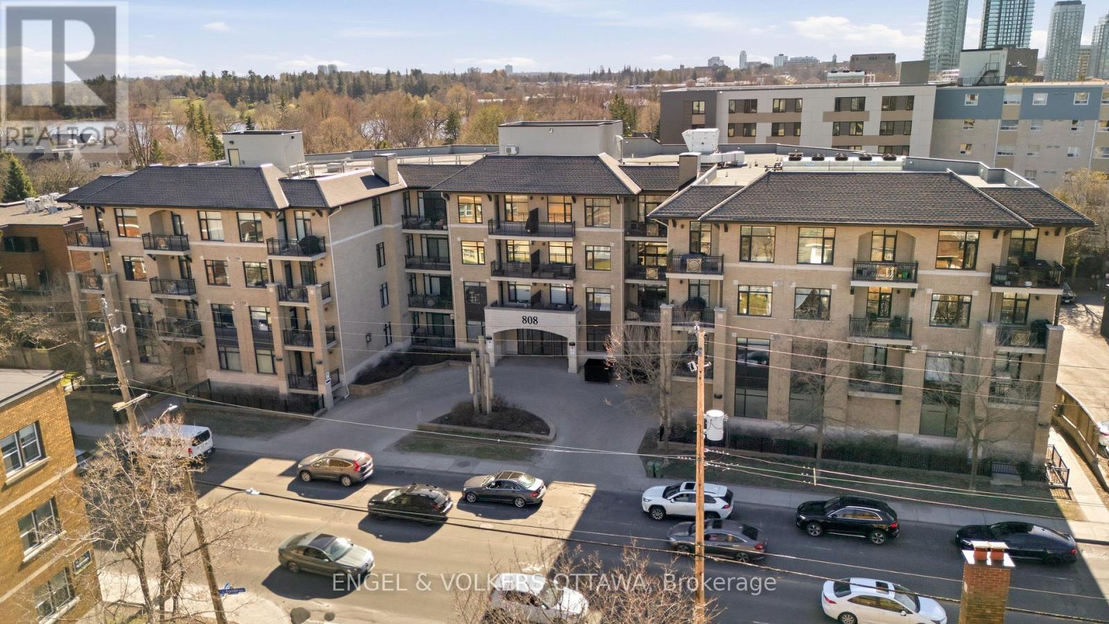 310 - 808 Bronson Avenue