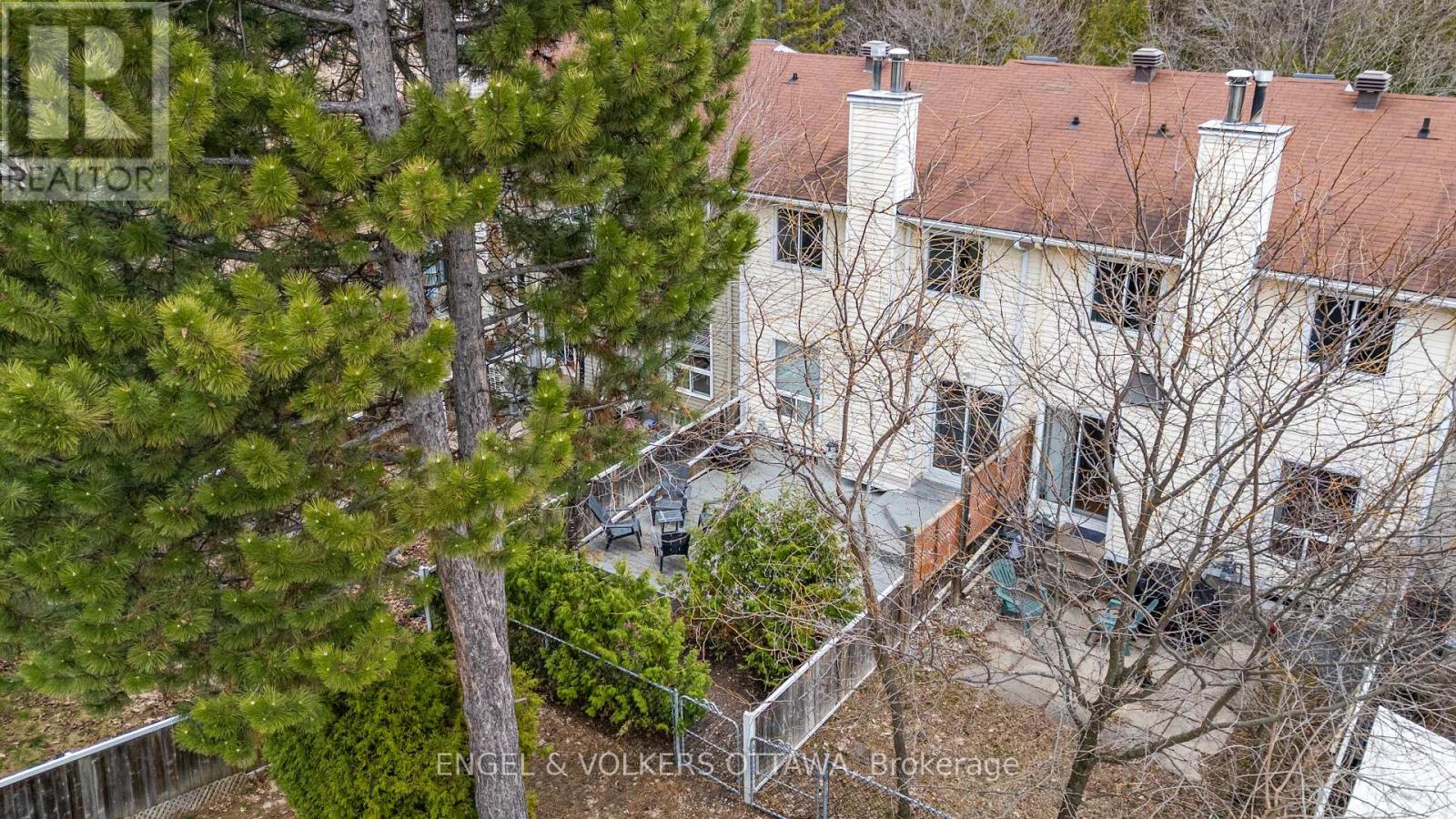 44 - 1152 Des Forets Avenue