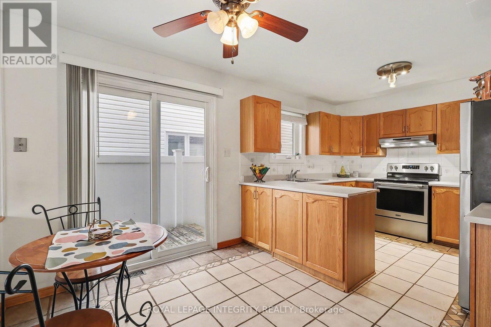 2103 Gardenway Drive