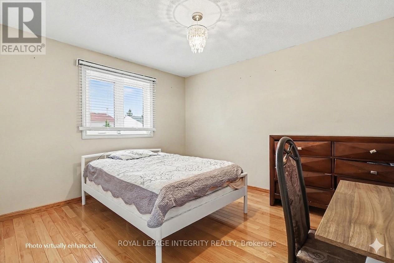 2103 Gardenway Drive