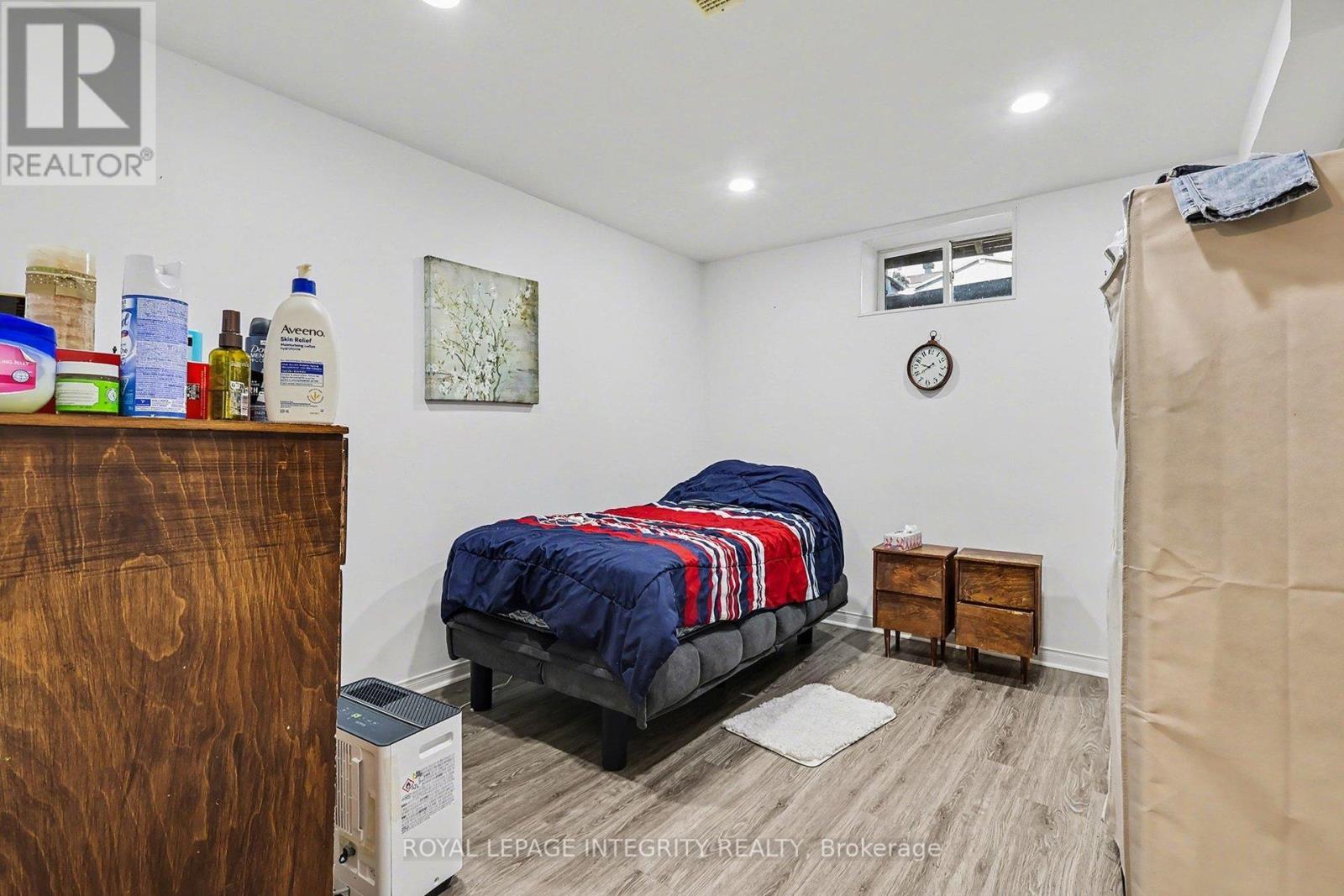 2103 Gardenway Drive