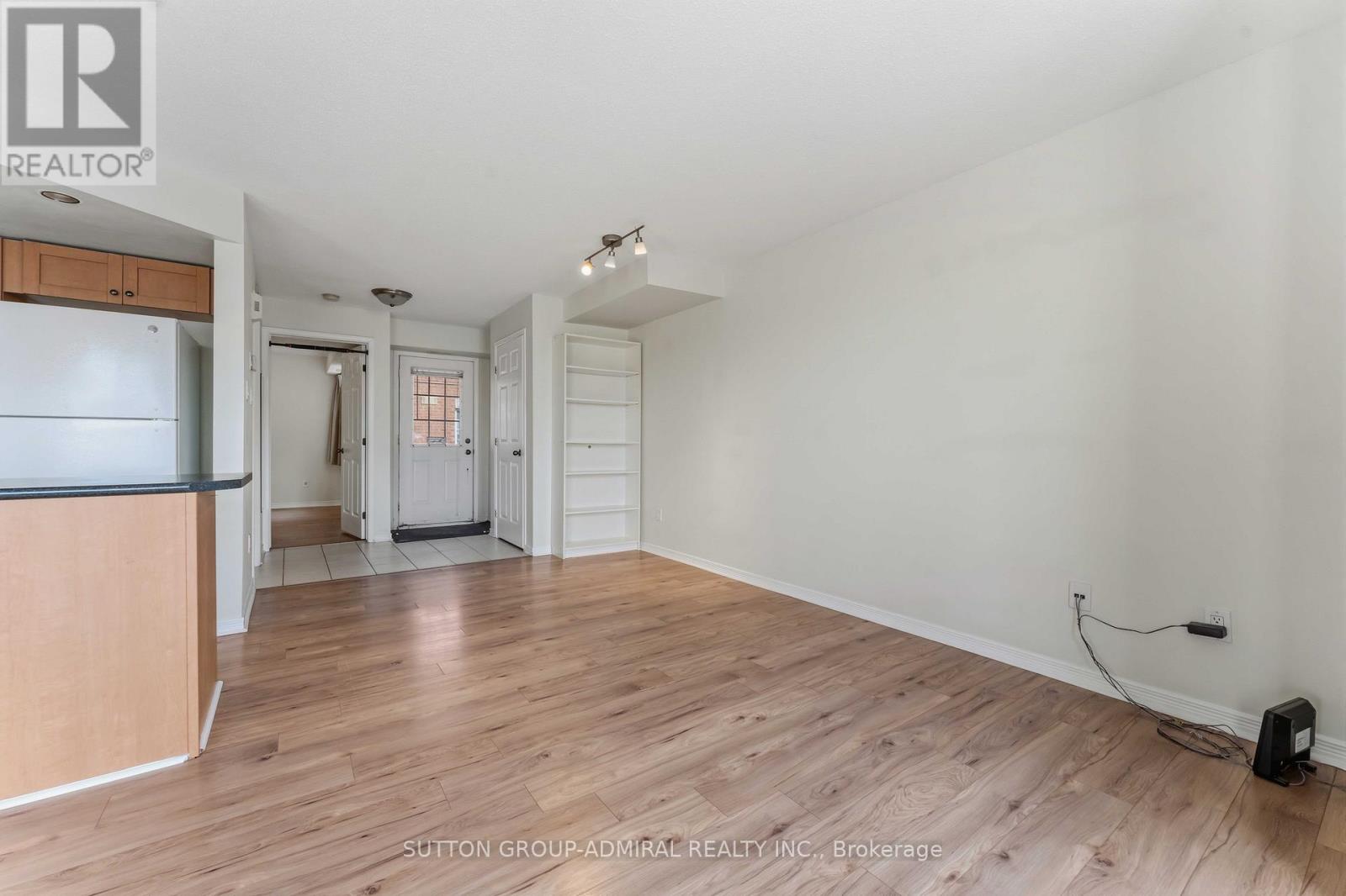 9 - 130 Rochester Street
