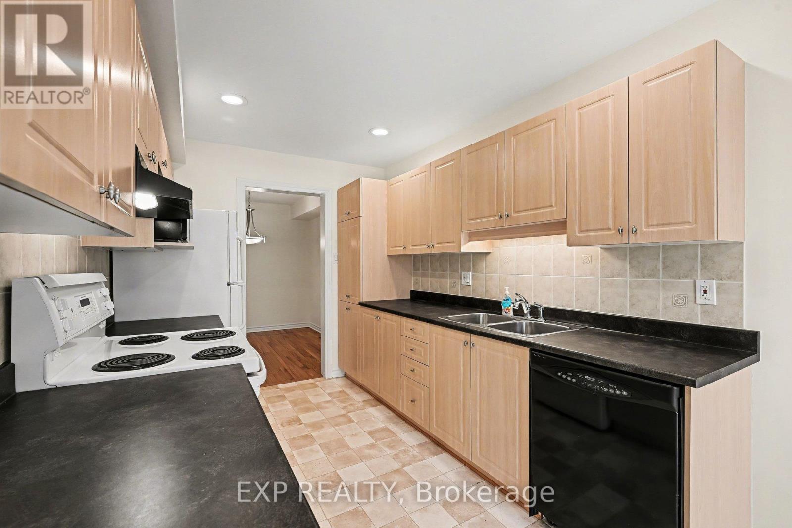 15 Cedar Valley Drive