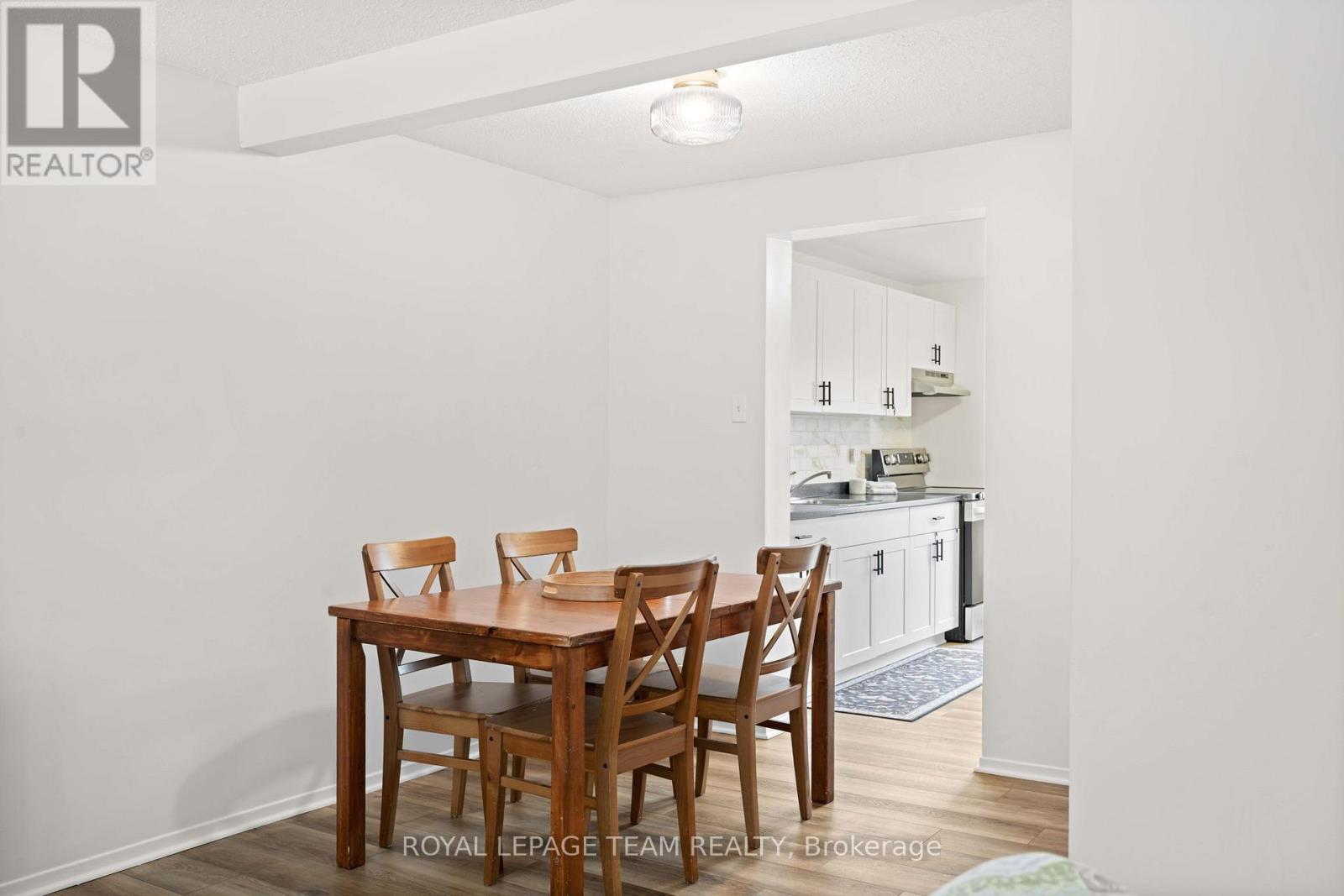 42 - 1257 Priory Lane