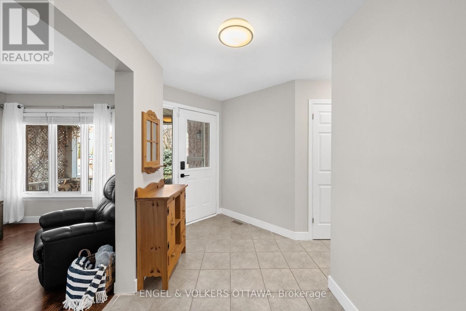 16 Mayford Avenue