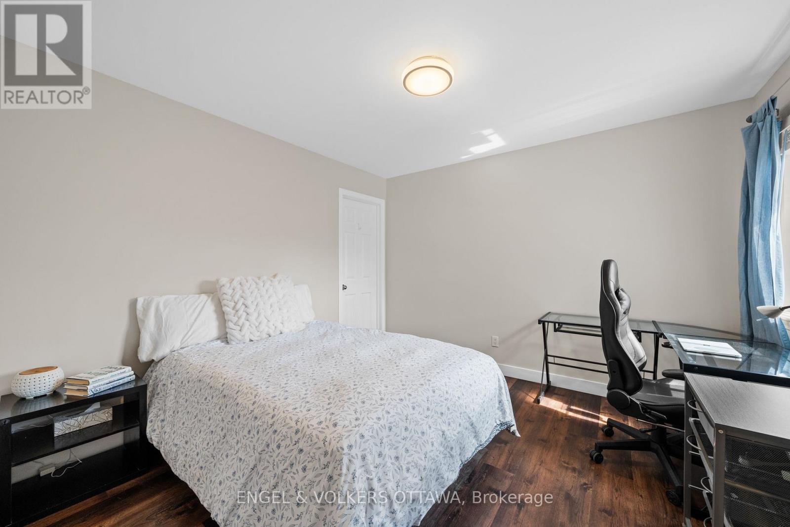 16 Mayford Avenue