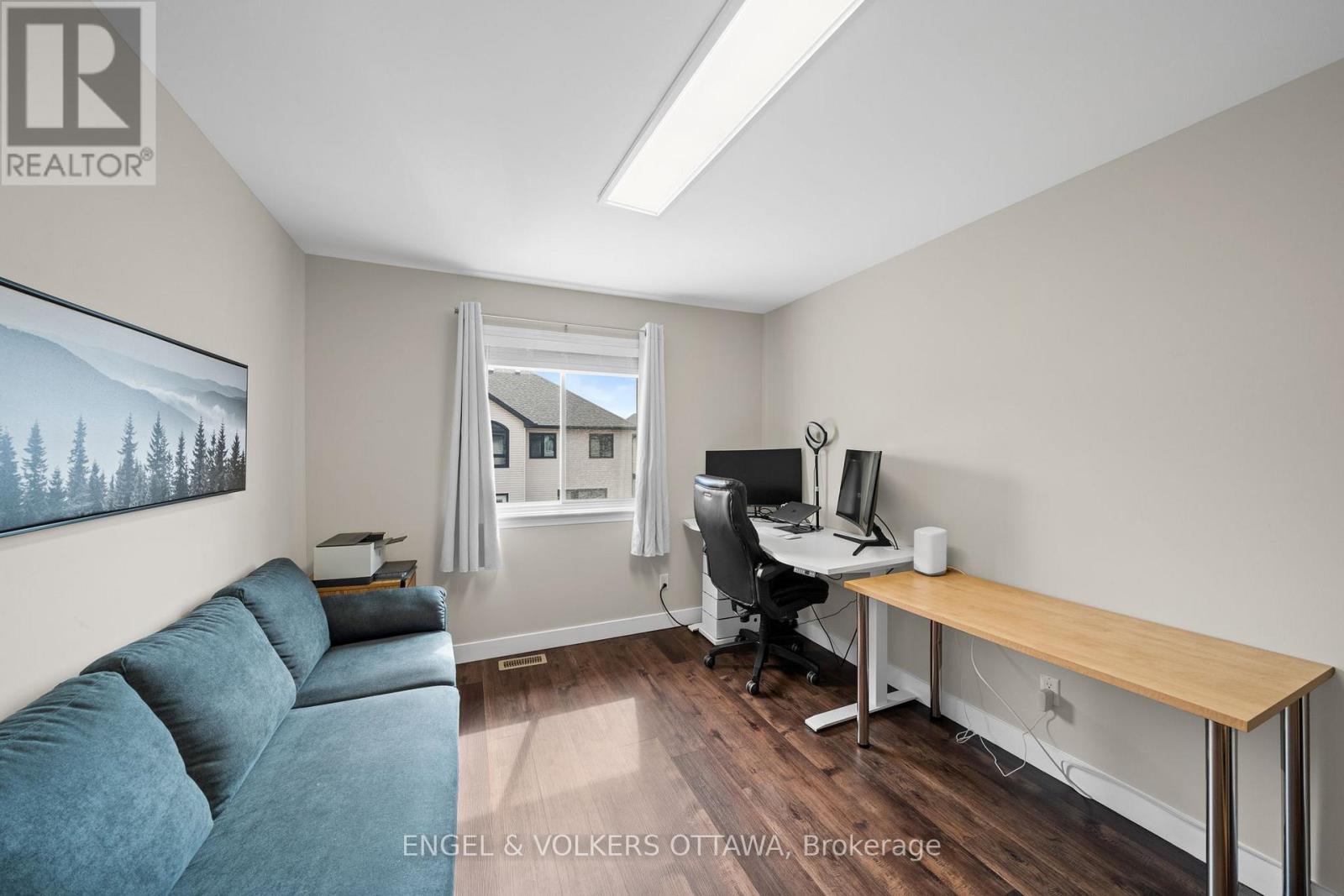 16 Mayford Avenue