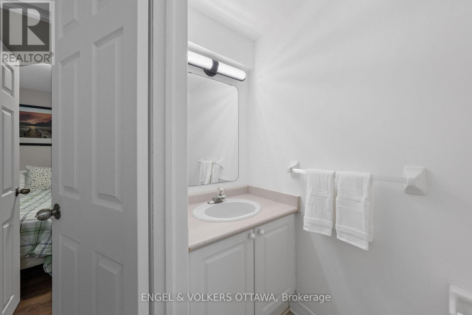 16 Mayford Avenue