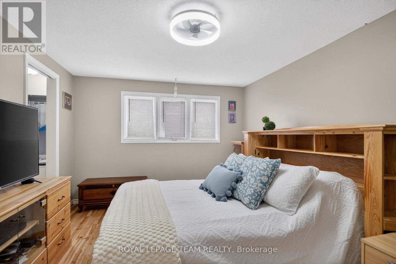 14 - 19 Trafford Lane W