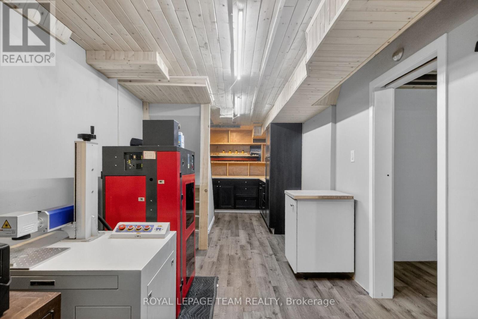 14 - 19 Trafford Lane W