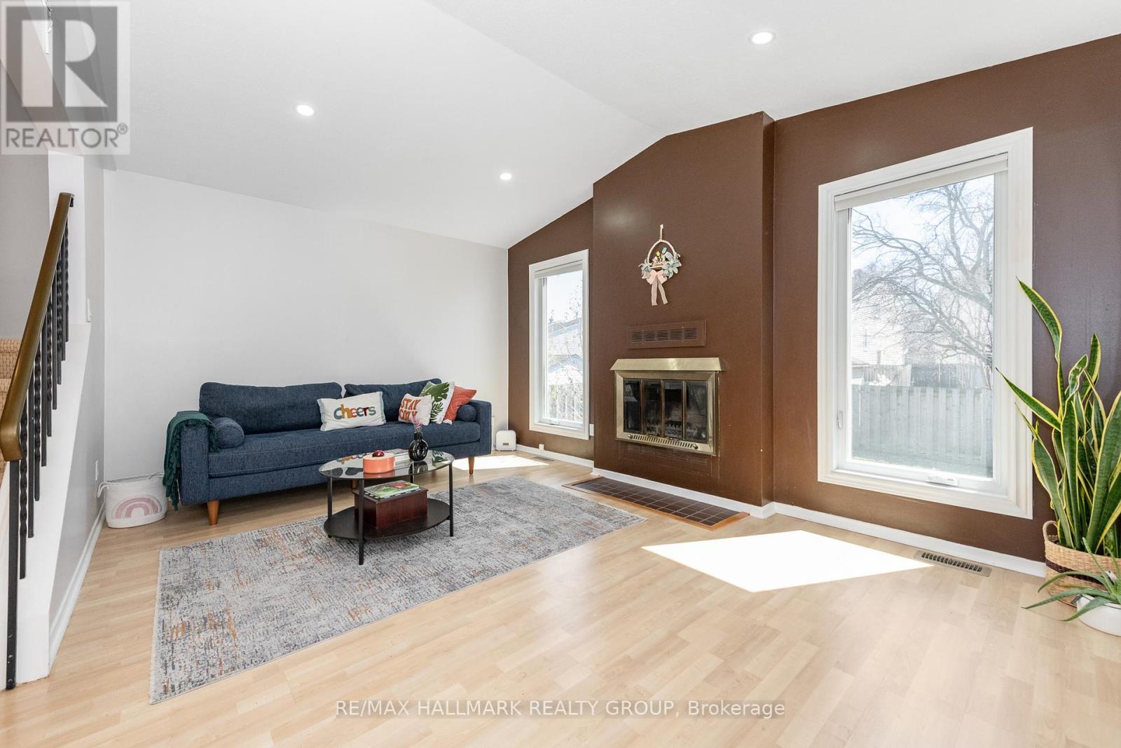 6382 St. Louis Drive