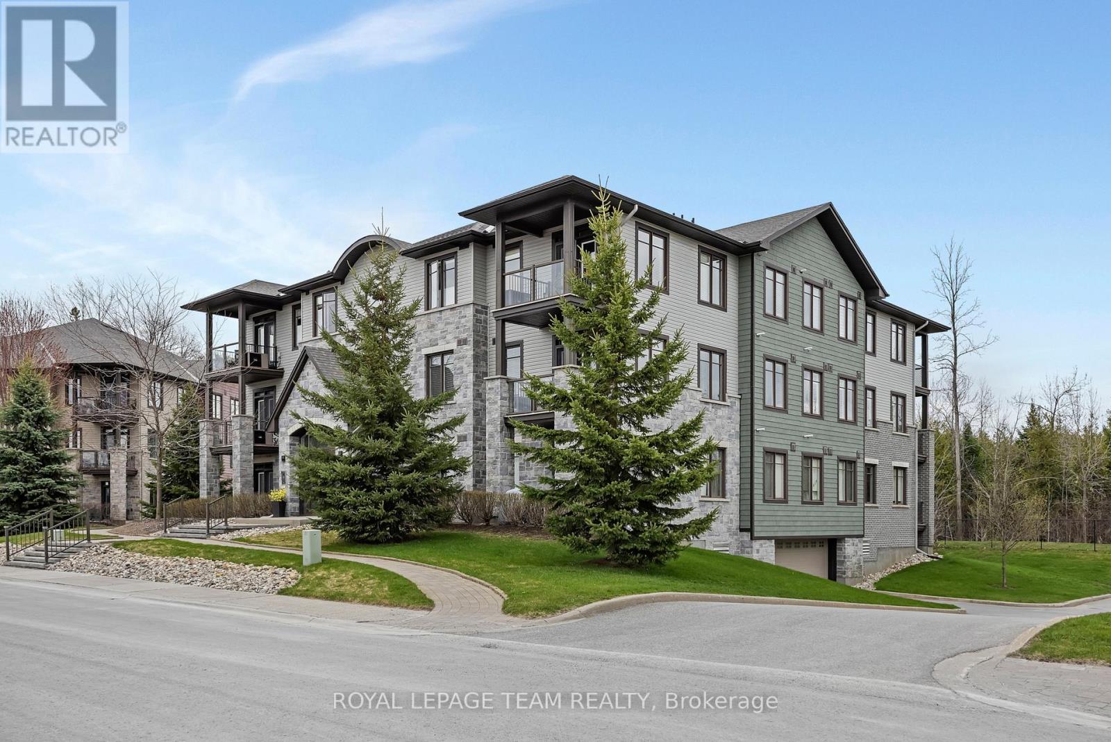 203 - 52 Magnolia Way