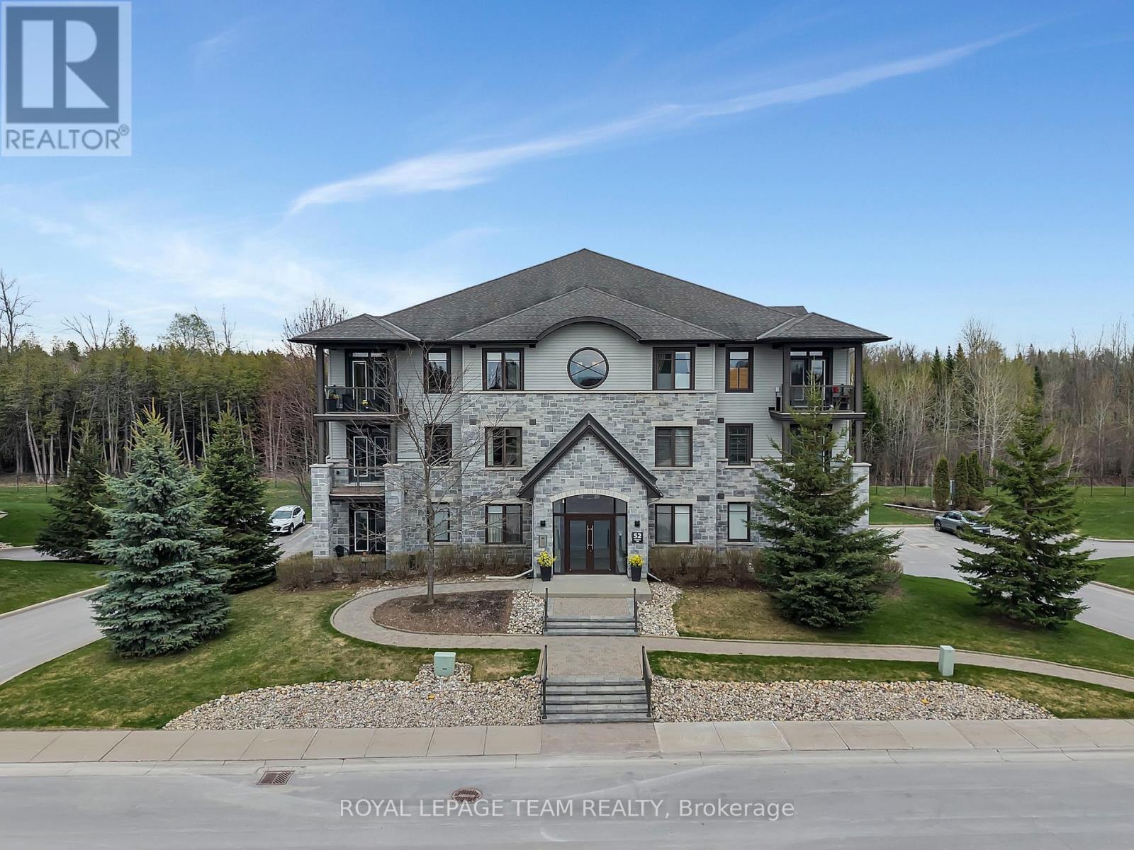 203 - 52 Magnolia Way