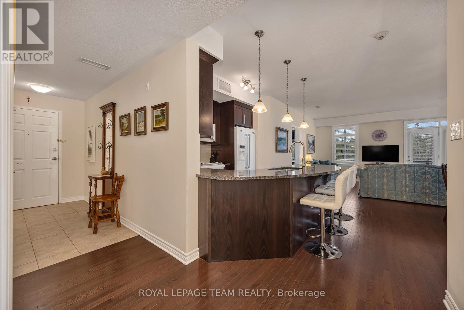 203 - 52 Magnolia Way