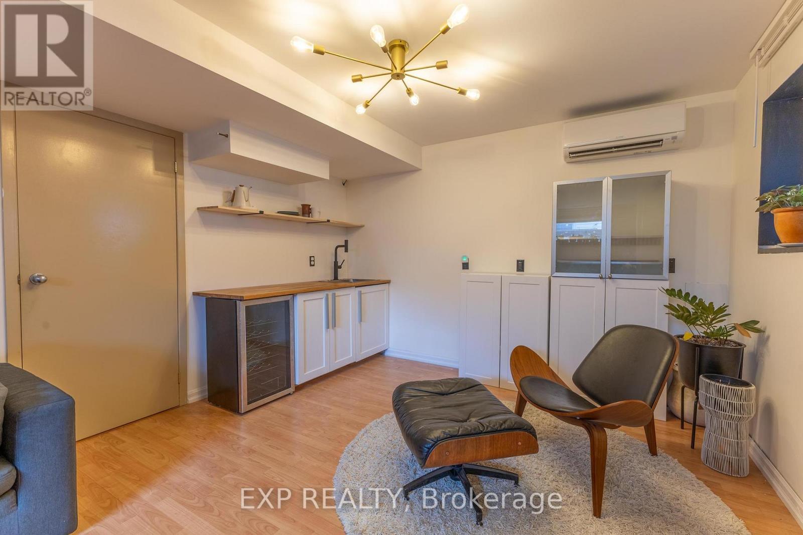 162 Westhaven Crescent