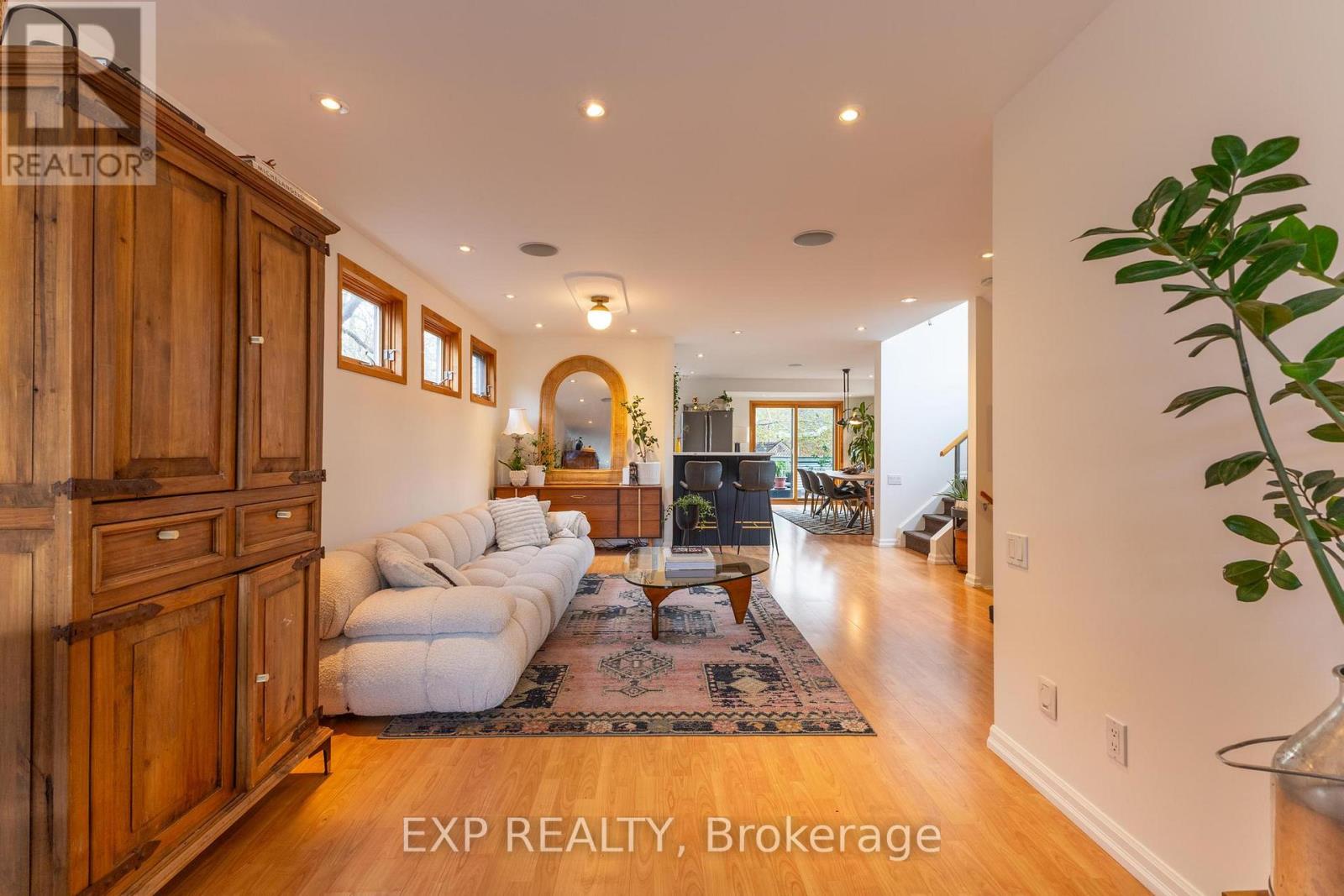 162 Westhaven Crescent
