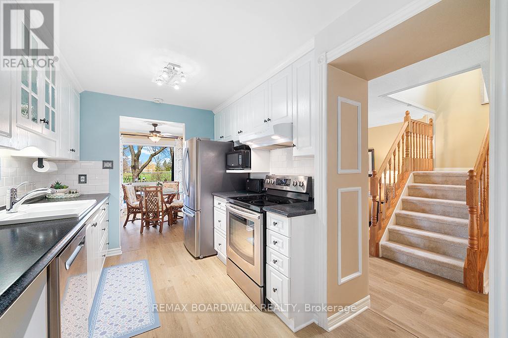 1111 Des Forets Avenue