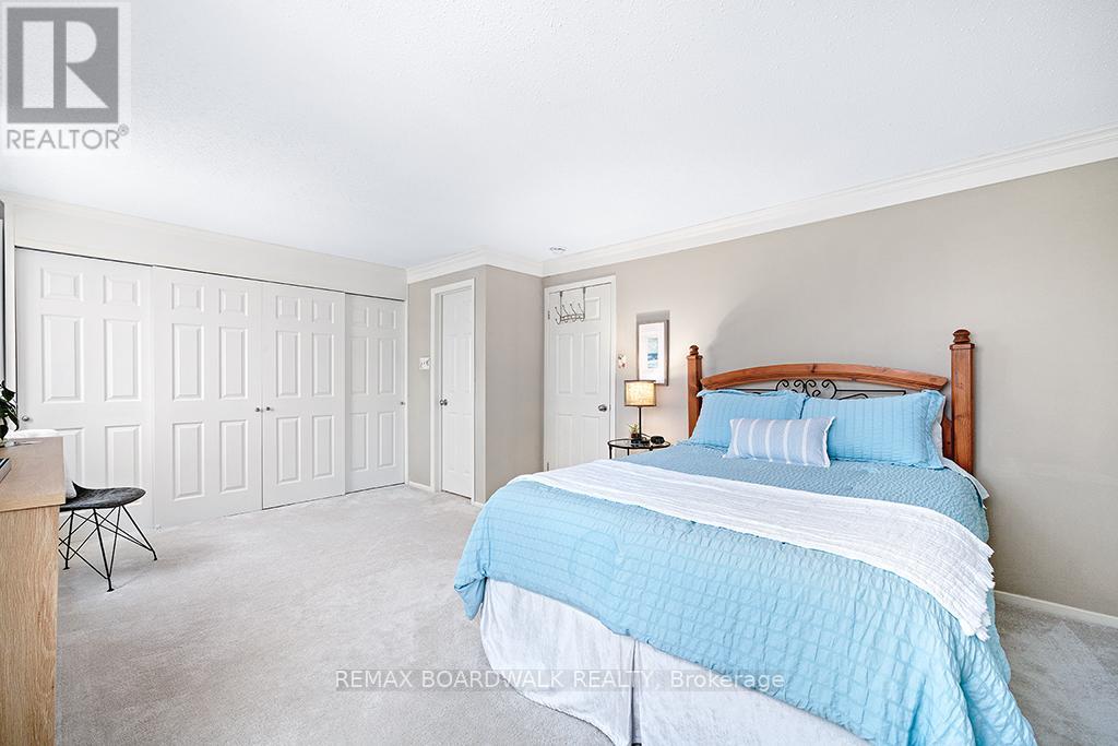 1111 Des Forets Avenue