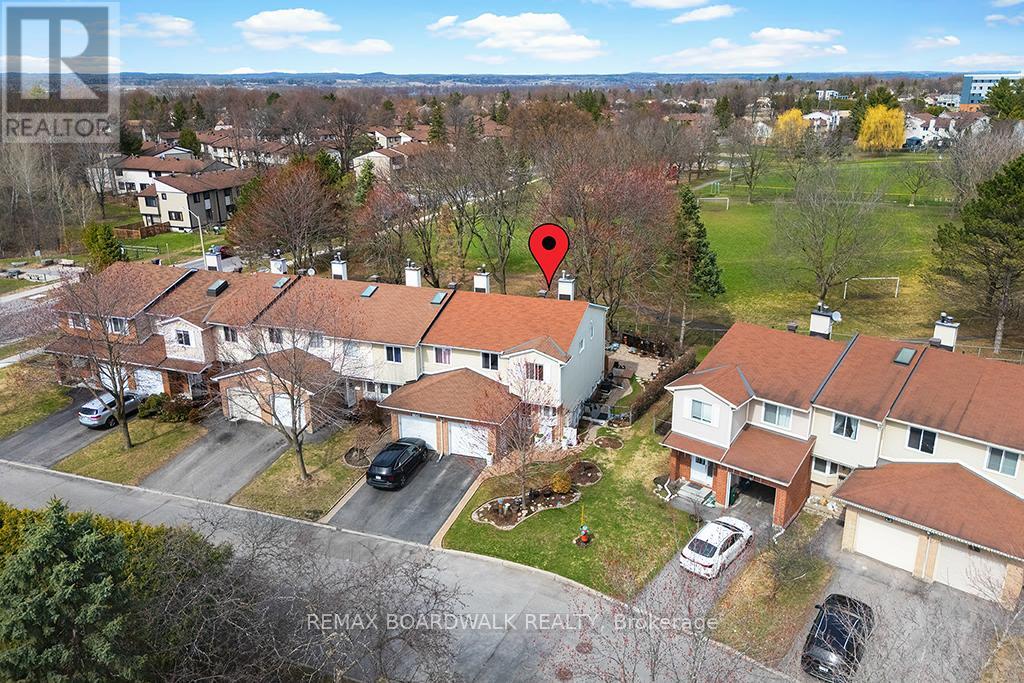 1111 Des Forets Avenue