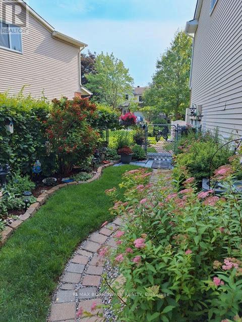 1111 Des Forets Avenue