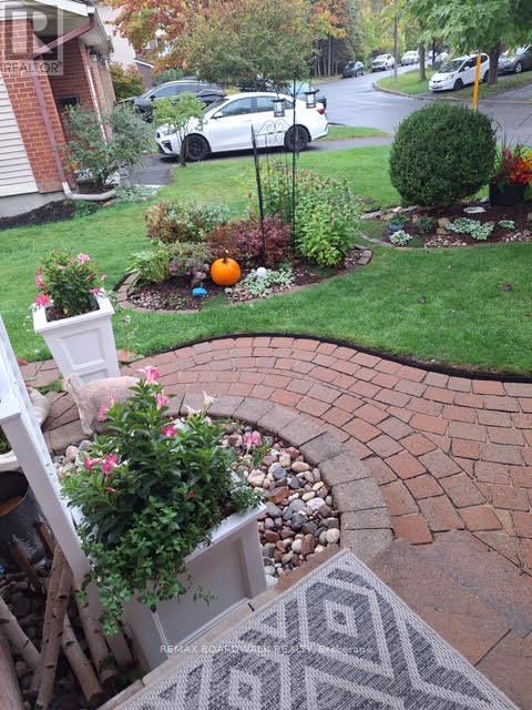 1111 Des Forets Avenue