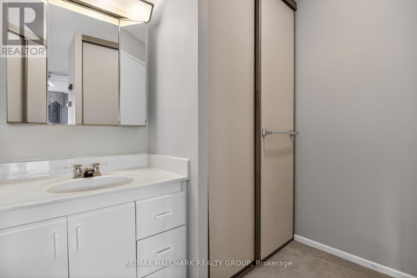 1210 - 1081 Ambleside Drive