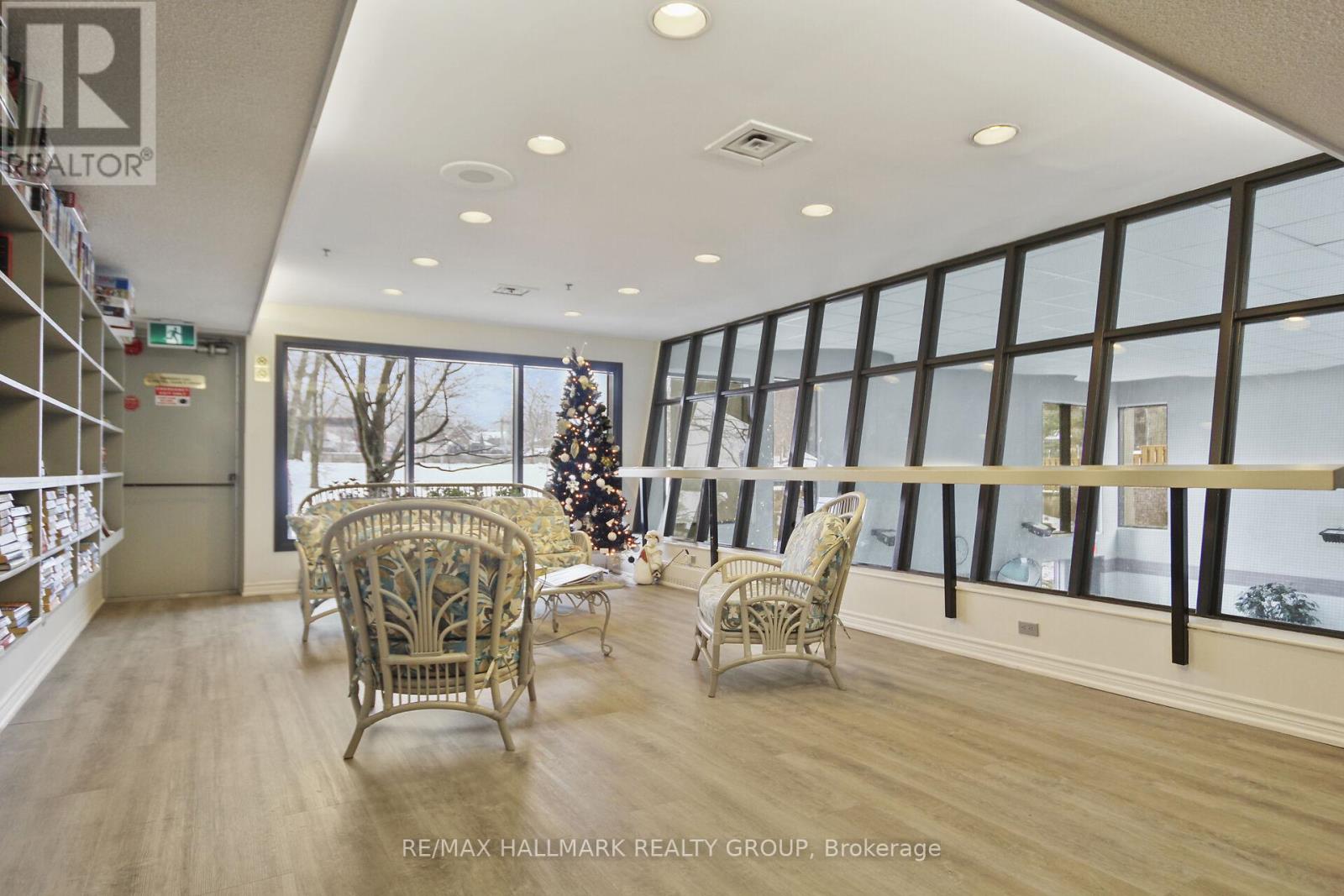 1210 - 1081 Ambleside Drive